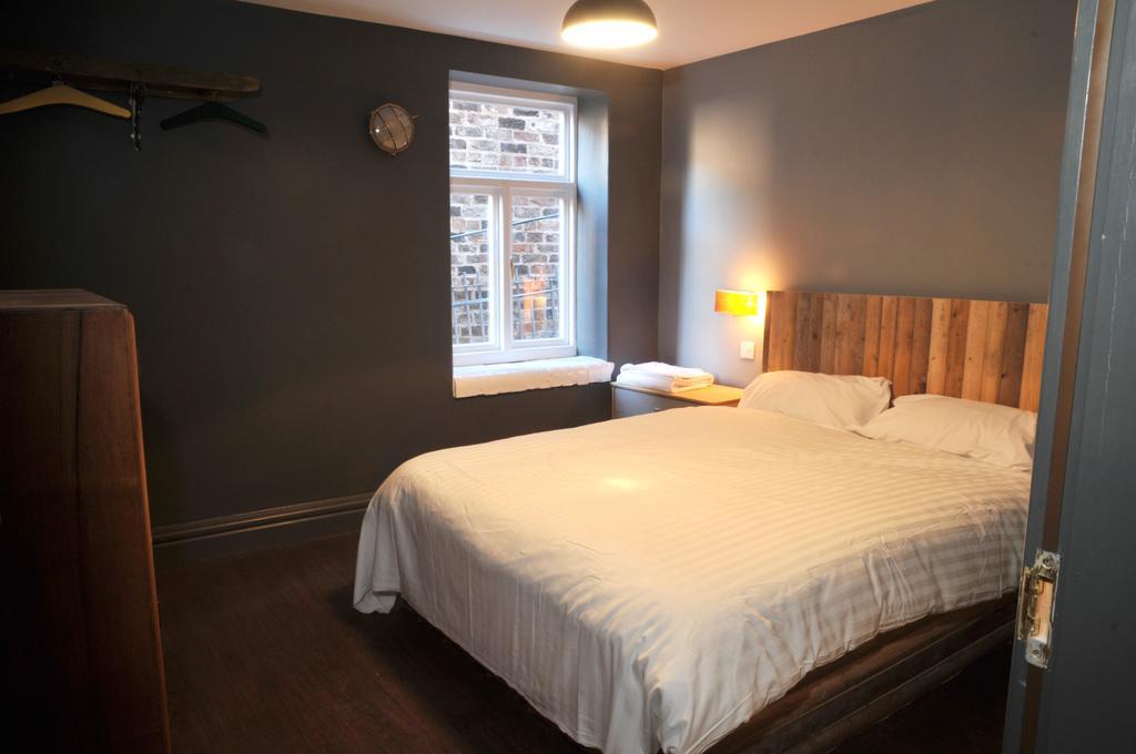 Le Bateau Aparthotel Liverpool Ruang foto