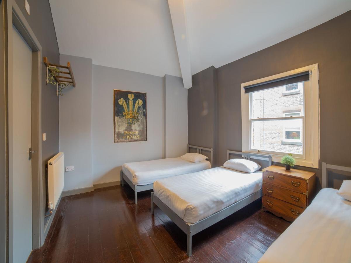 Le Bateau Aparthotel Liverpool Bagian luar foto