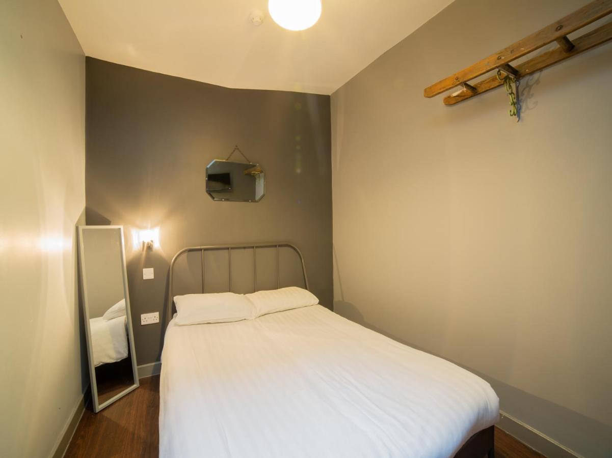 Le Bateau Aparthotel Liverpool Bagian luar foto