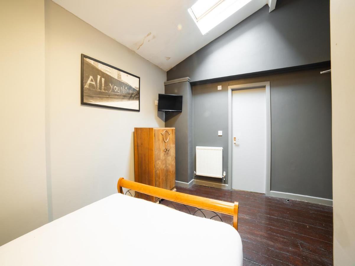Le Bateau Aparthotel Liverpool Bagian luar foto